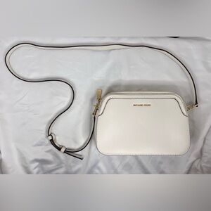 NWOT Michael Kors Houston Large Crossgrain Leather Crossbody Bag White MSRP $178